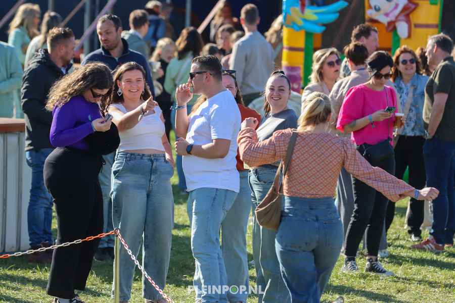 Sfeer Pleinpop Zondag (181)